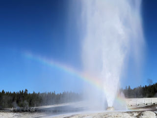 Beehive Geyser rainbow